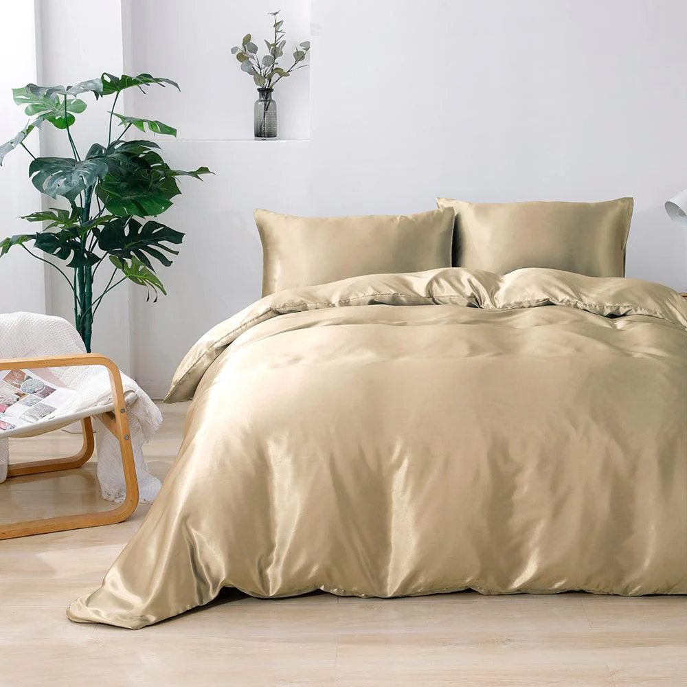 Silky Comforter for King Size Bed - Image 6