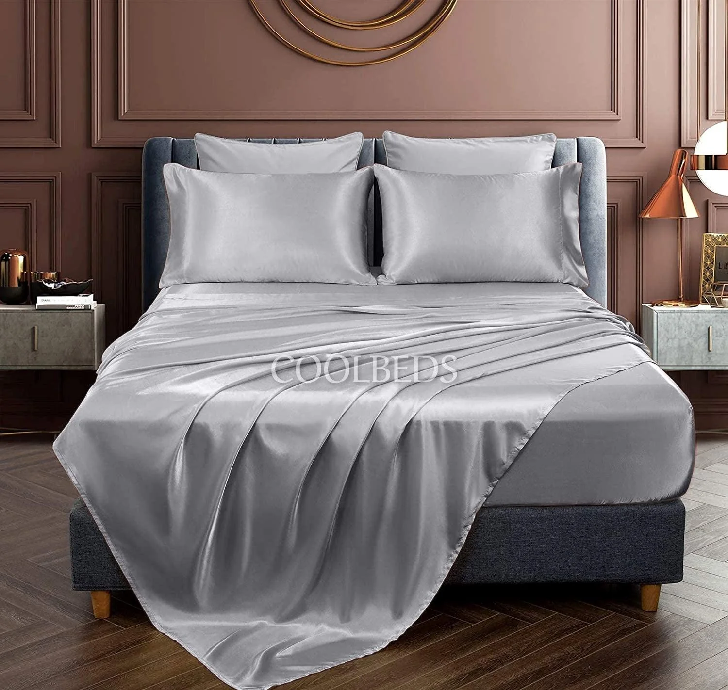 Silky Blanket with 2 Pillow Covers - Image 9
